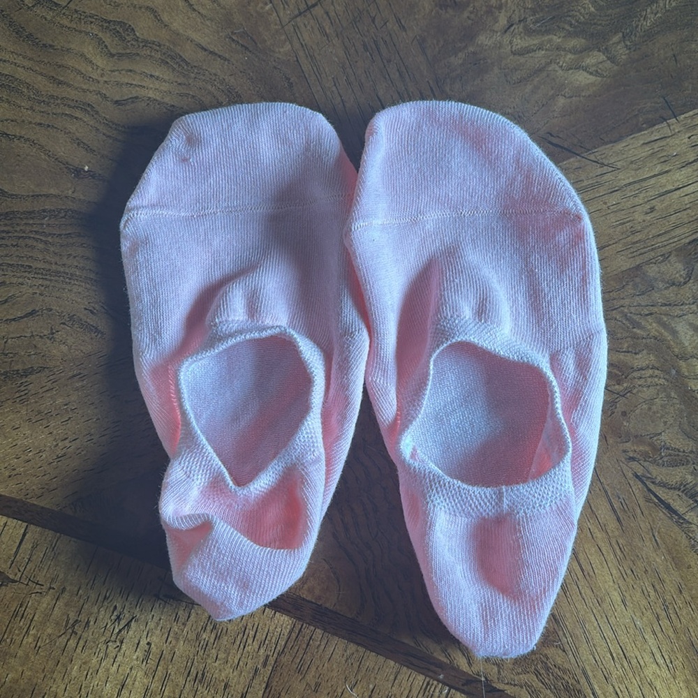 Pink ankle socks - Picture 2 of 3